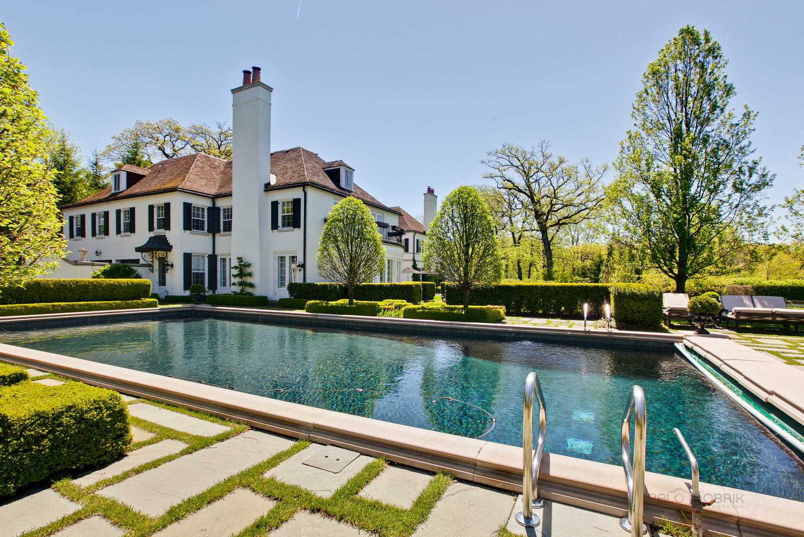 700 South Ridge Road Lake Forest, IL 60045 - Photo 35 of 47 a view of swimming pool with chairs