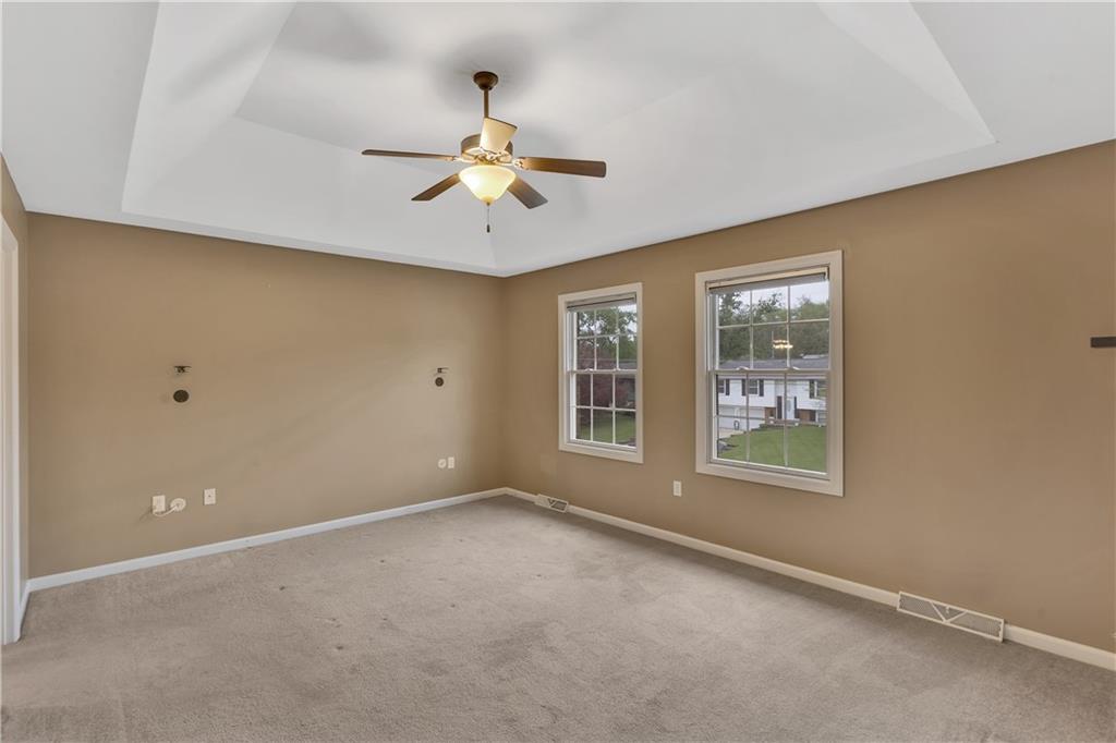 699 Surfside Drive Pittsburgh, PA 15239 - Photo 19 of 35