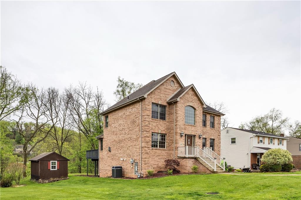699 Surfside Drive Pittsburgh, PA 15239 - Photo 31 of 35