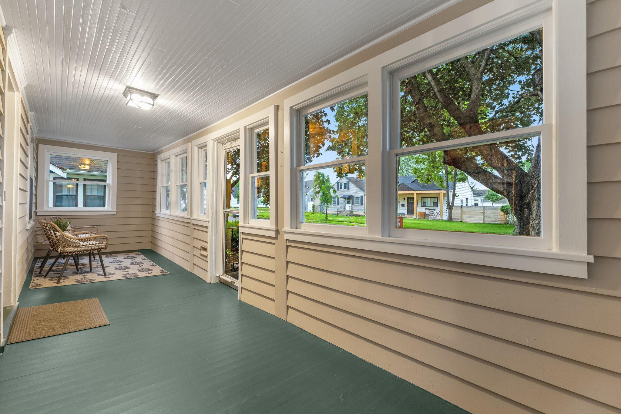 6045 Clinton Avenue Minneapolis, MN 55419 - Photo 5 of 73