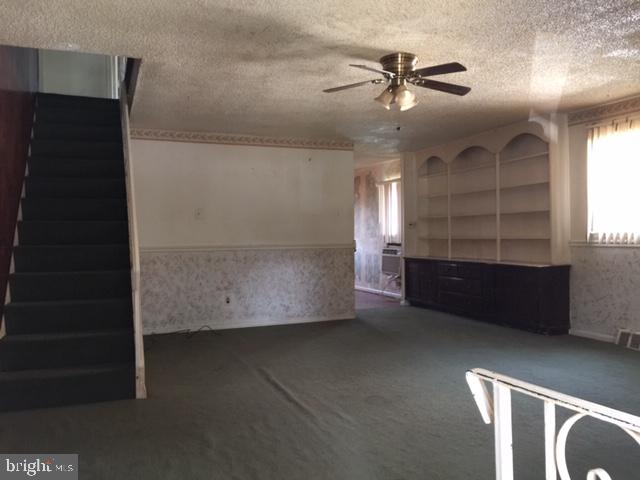 12606 Knights Road Philadelphia, PA 19154 - Photo 3 of 12 Gallery Image 3