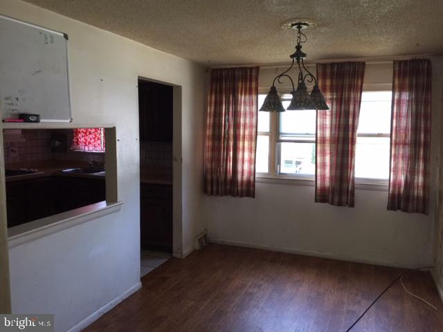 12606 Knights Road Philadelphia, PA 19154 - Photo 5 of 12 Gallery Image 5