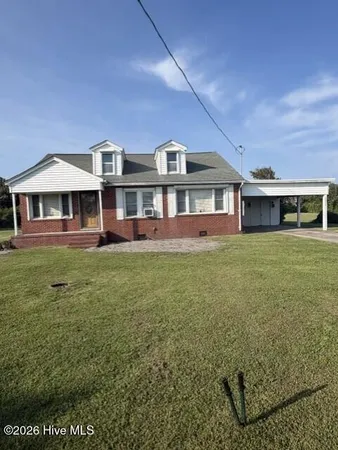 $379,000 | 1031 Island Road, Harkers Island, NC 28531