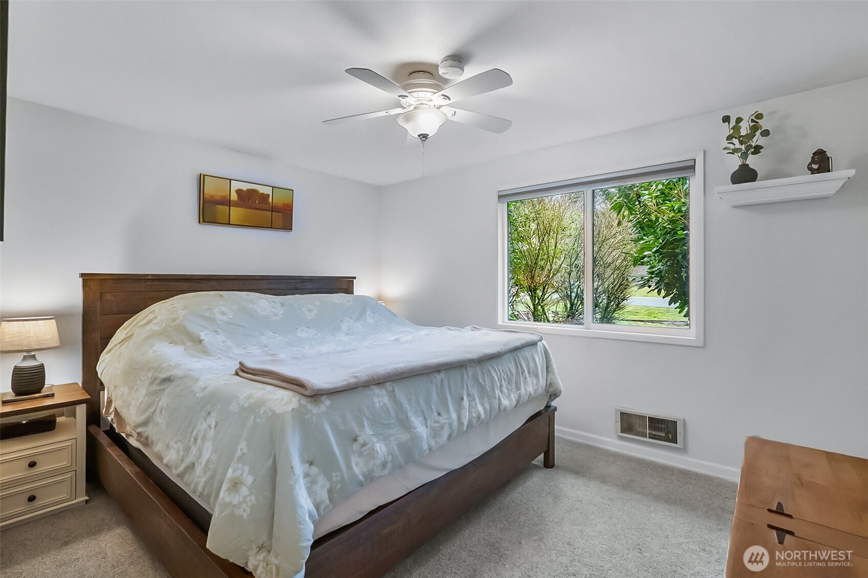 17419 Gravenstein Road Bothell, WA 98012 - Photo 14 of 30