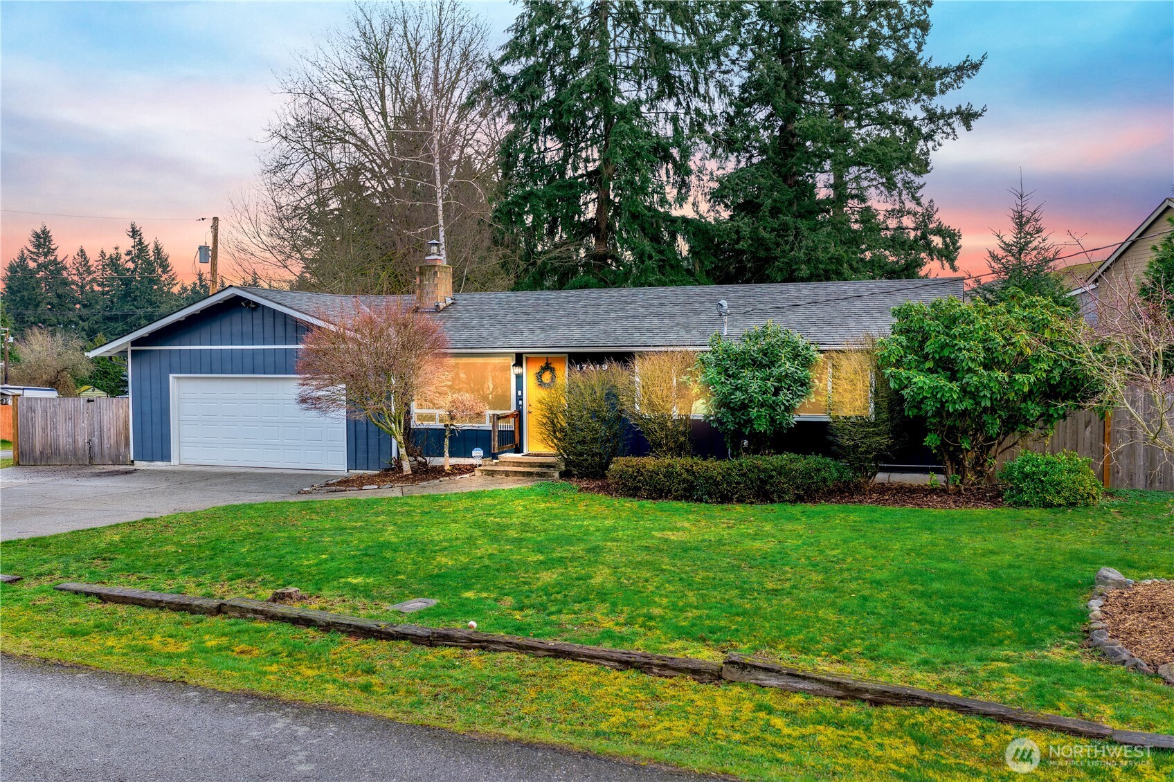 17419 Gravenstein Road Bothell, WA 98012 - Photo 2 of 30