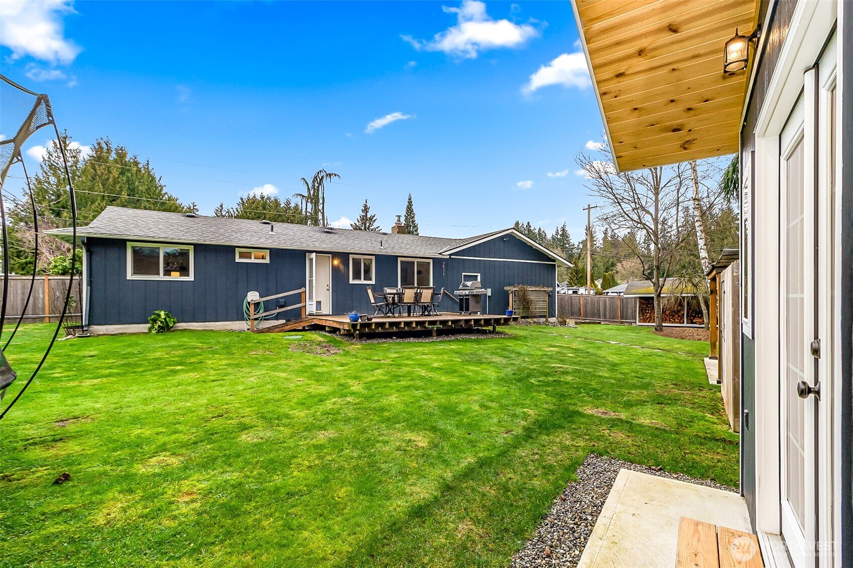 17419 Gravenstein Road Bothell, WA 98012 - Photo 28 of 30