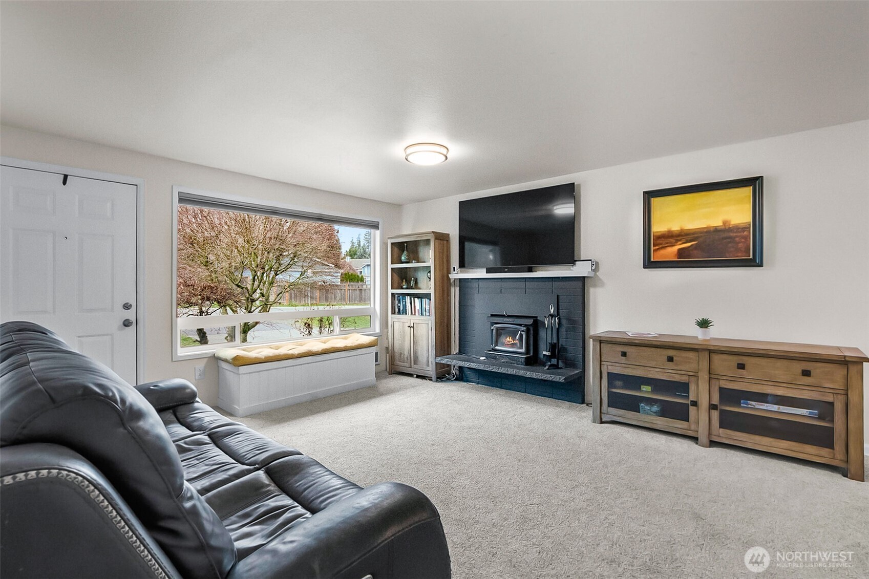 17419 Gravenstein Road Bothell, WA 98012 - Photo 6 of 30