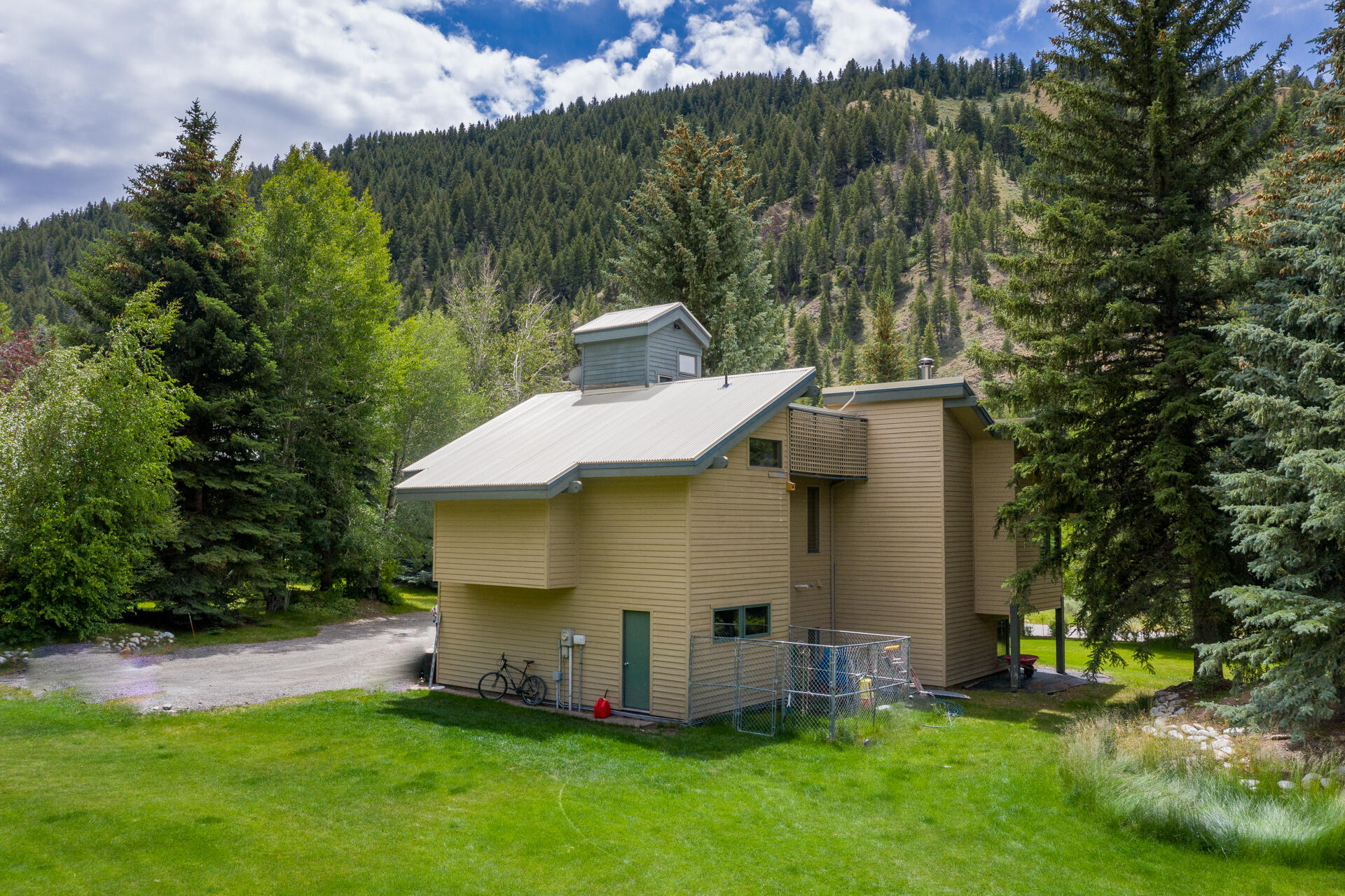109 Willoway Road Hailey, ID 83333 - Photo 23 of 25 Backyard on North of house