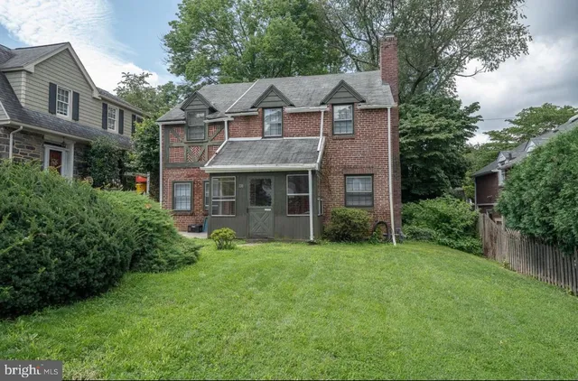 $3,500 | 130 Crosshill Road, Wynnewood, PA 19096