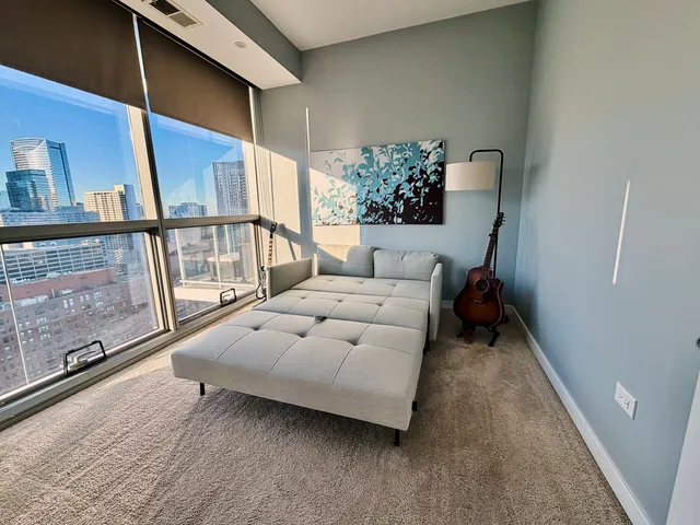 $3,400 | 303 West Ohio Street, Unit 3003, Chicago, IL 60654