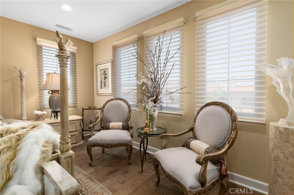 7 Zephyr Irvine, CA 92602 - Photo 30 of 52 a living room with furniture and a large window