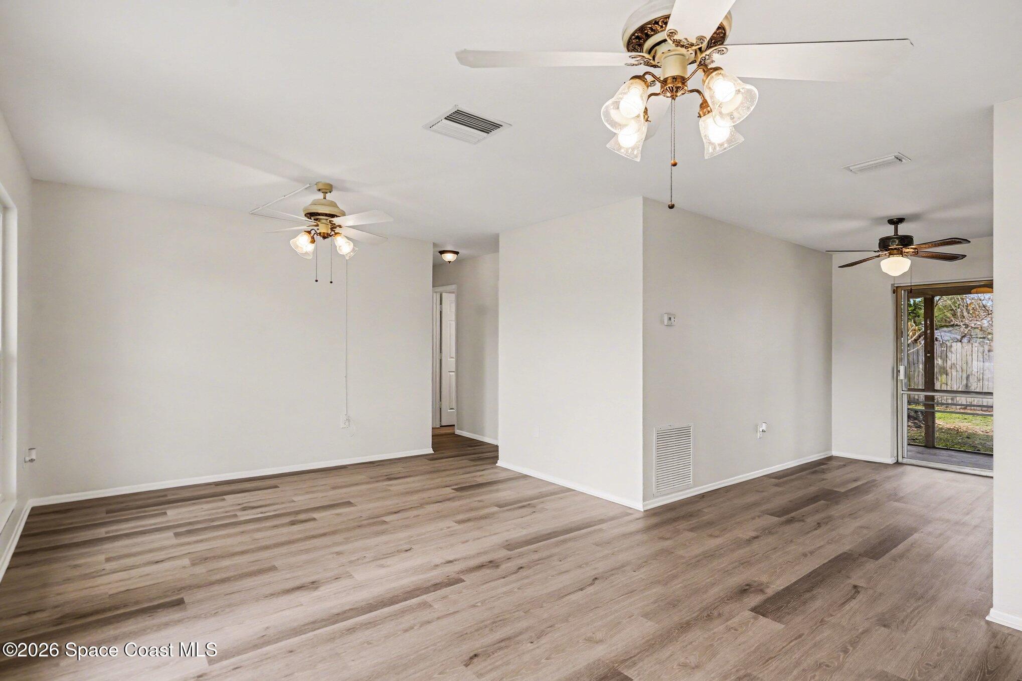 770 Mohawk Avenue Melbourne, FL 32935 - Photo 5 of 28 004_file_1679