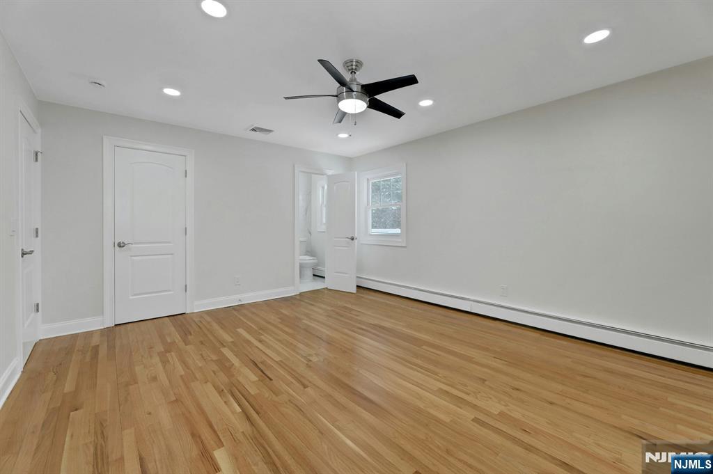 108 Packanack Lake Road Wayne, NJ 07470 - Photo 22 of 35