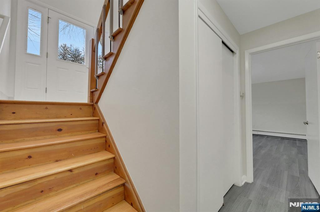 108 Packanack Lake Road Wayne, NJ 07470 - Photo 30 of 35