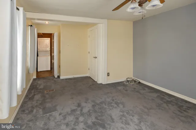 $344,900 | 209 Lake Drive, Bellmawr, NJ 08031