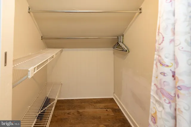 $344,900 | 209 Lake Drive, Bellmawr, NJ 08031