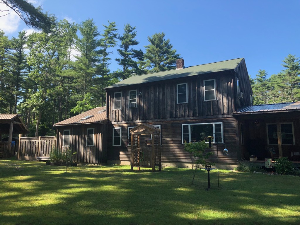46 East Howland Road Freetown, MA 02717 - Photo 1 of 30