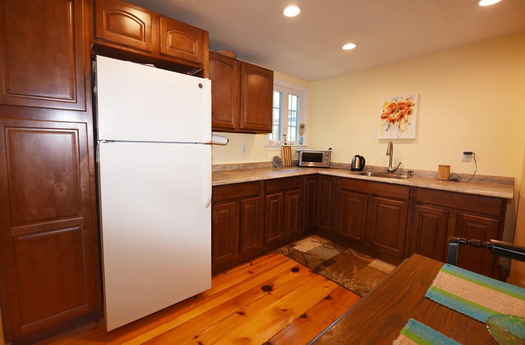 46 East Howland Road Freetown, MA 02717 - Photo 13 of 30