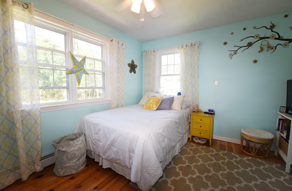 46 East Howland Road Freetown, MA 02717 - Photo 16 of 30