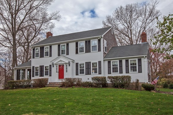14 Andrew Isle Road Hingham, MA 02043 - Photo 1 of 17 Gallery Image 1