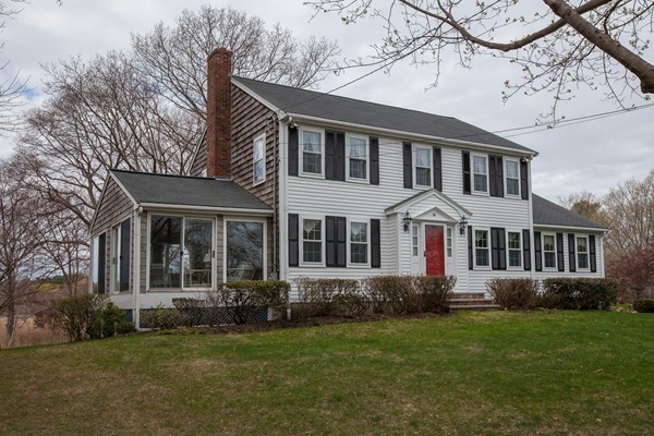 14 Andrew Isle Road Hingham, MA 02043 - Photo 16 of 17 Gallery Image 16