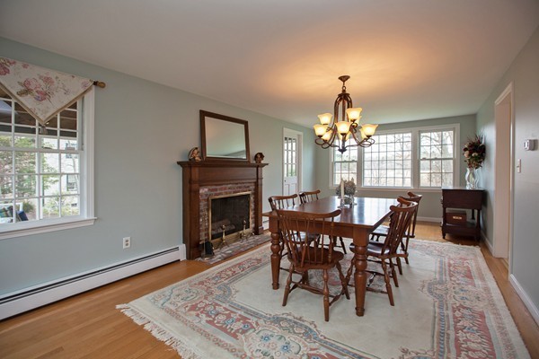 14 Andrew Isle Road Hingham, MA 02043 - Photo 2 of 17 Gallery Image 2