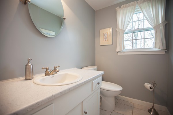 14 Andrew Isle Road Hingham, MA 02043 - Photo 10 of 17 Gallery Image 10