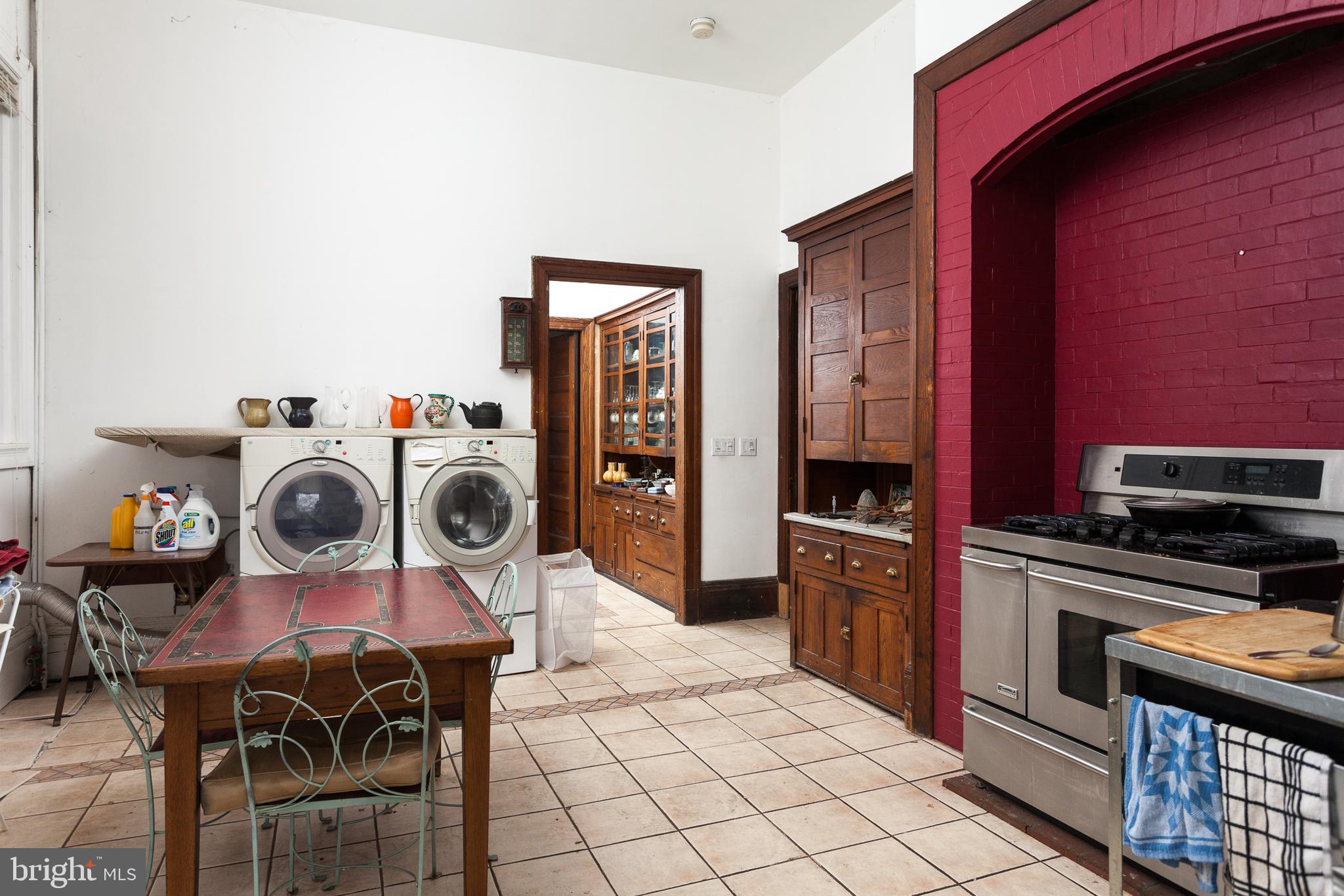 116 Ridgewood Road Baltimore, MD 21210 - Photo 11 of 34 Kitchen