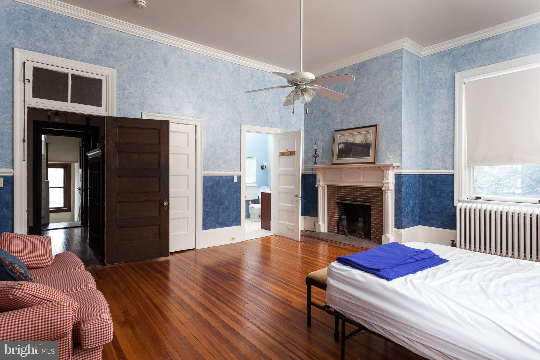 116 Ridgewood Road Baltimore, MD 21210 - Photo 22 of 34 Bedroom 3