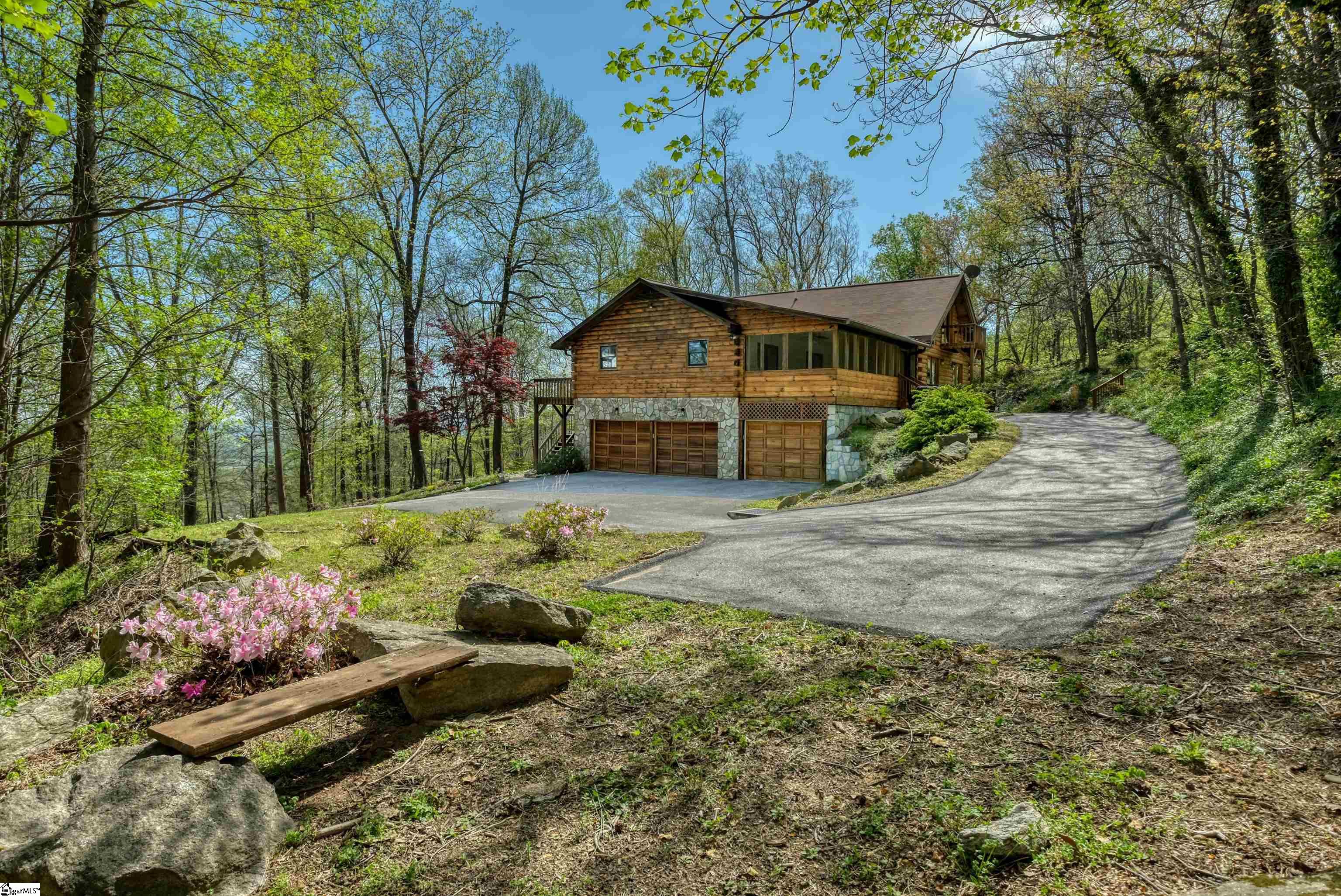 804 Plumley Summit Road Landrum, SC 29356 - Photo 6 of 36
