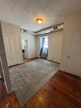 $2,100 | 156 Webster Street, Unit 3, Boston, MA 02128