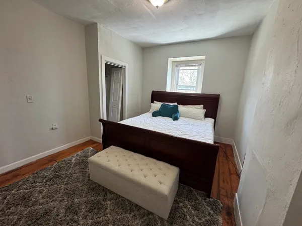 $2,100 | 156 Webster Street, Unit 3, Boston, MA 02128