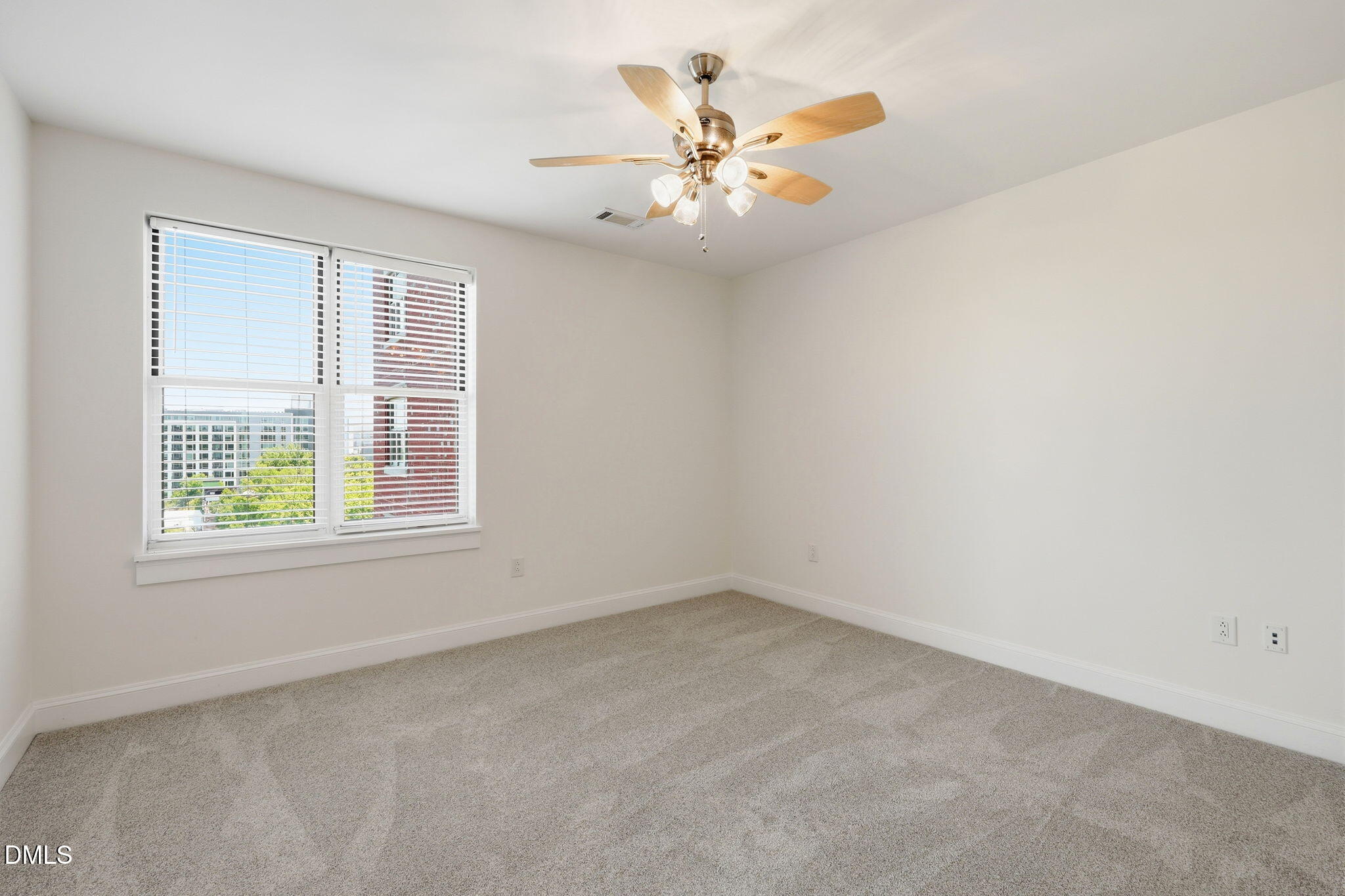 618 North Boylan Avenue, Unit 724 Raleigh, NC 27603 - Photo 23 of 36 26-web-or-mls-IMG_2185