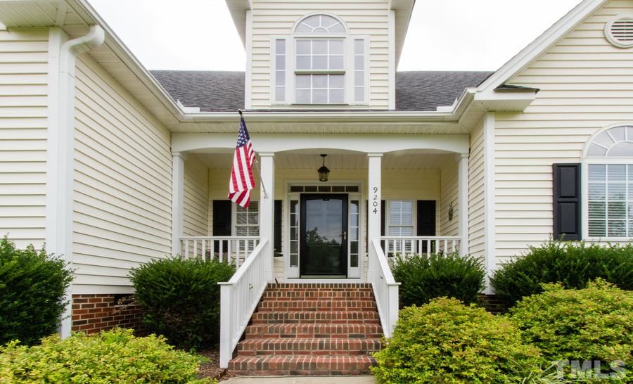 9204 Little Ridge Place Zebulon, NC 27597 - Photo 2 of 19 Enter into this Lovely Ranch Style Home