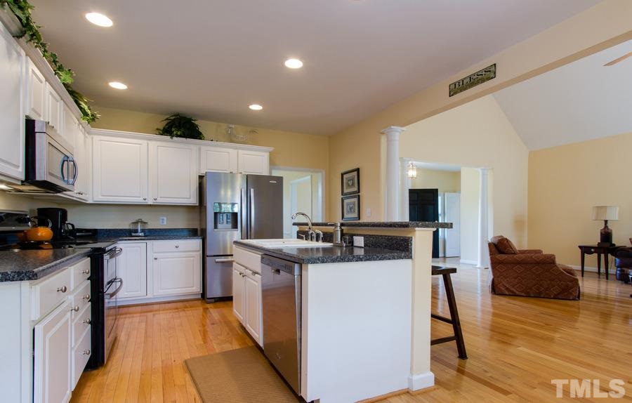 9204 Little Ridge Place Zebulon, NC 27597 - Photo 5 of 19 Gallery Image 5