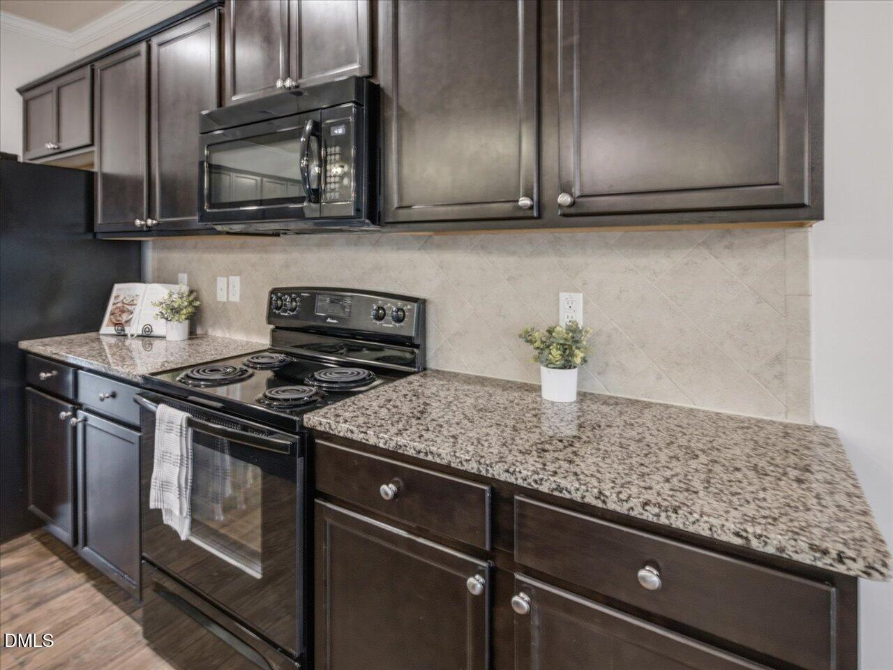 4344 Prairie Creek Trail Raleigh, NC 27616 - Photo 11 of 51 18-Kitchen