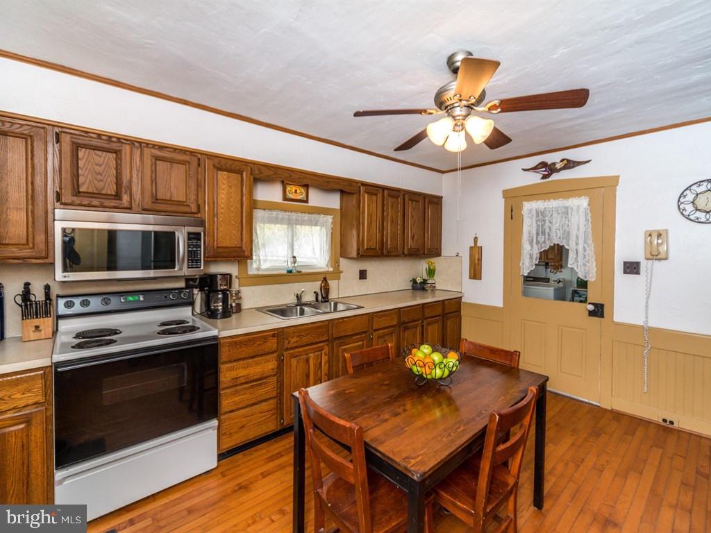 2163 Cloverleaf Road Mount Joy, PA 17552 - Photo 11 of 29