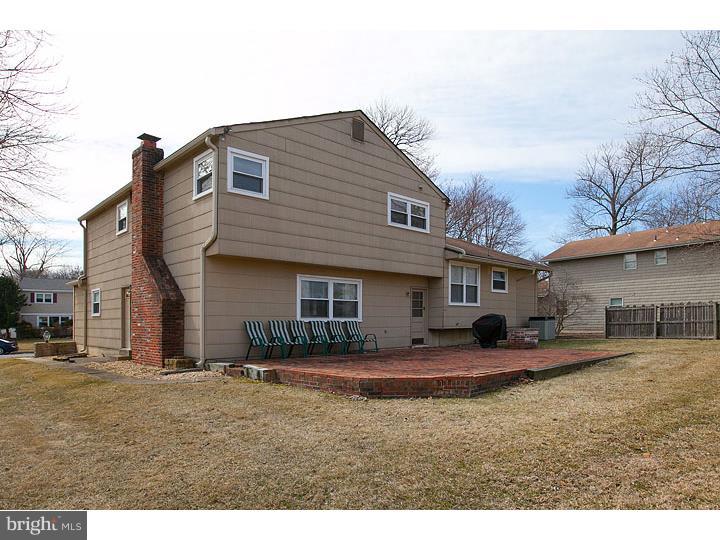 209 Sandringham Road Cherry Hill, NJ 08003 - Photo 12 of 12