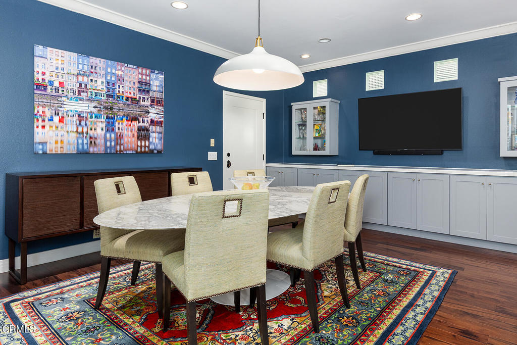 411 22nd Street Huntington Beach, CA 92648 - Photo 18 of 38 a view of a dining room with furniture