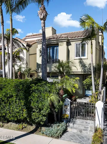 $2,299,000 | 411 22nd Street, Huntington Beach, CA 92648