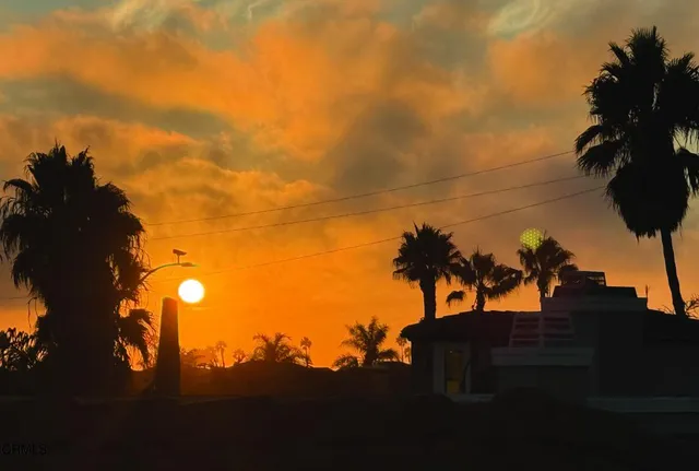 $2,299,000 | 411 22nd Street, Huntington Beach, CA 92648