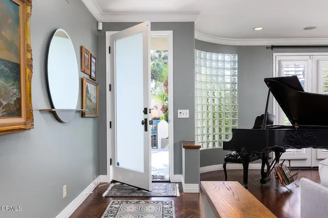 $2,299,000 | 411 22nd Street, Huntington Beach, CA 92648