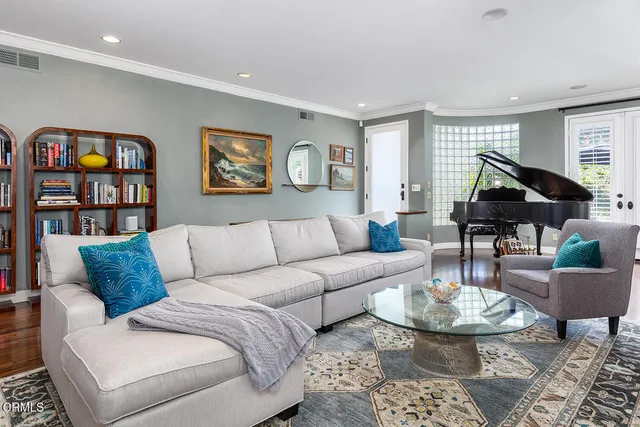 $2,299,000 | 411 22nd Street, Huntington Beach, CA 92648