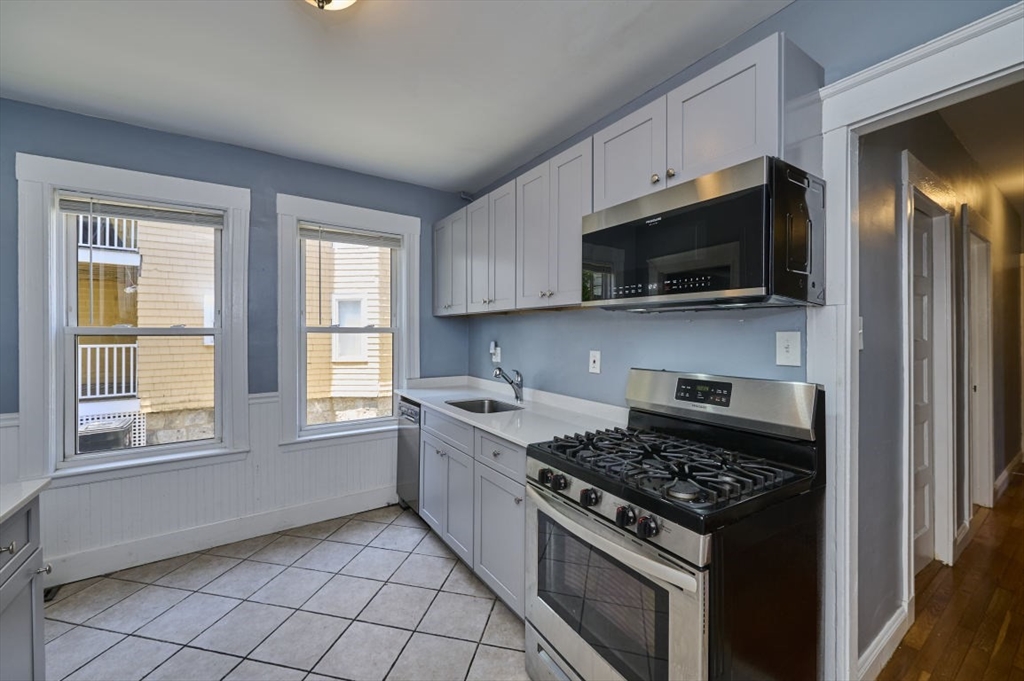41 King Street, Unit 1 Boston, MA 02122 - Photo 3 of 13