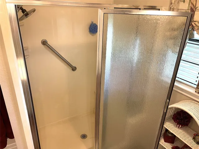 $370,000 | 403 North Hall Street, Fairfield, TX 75840