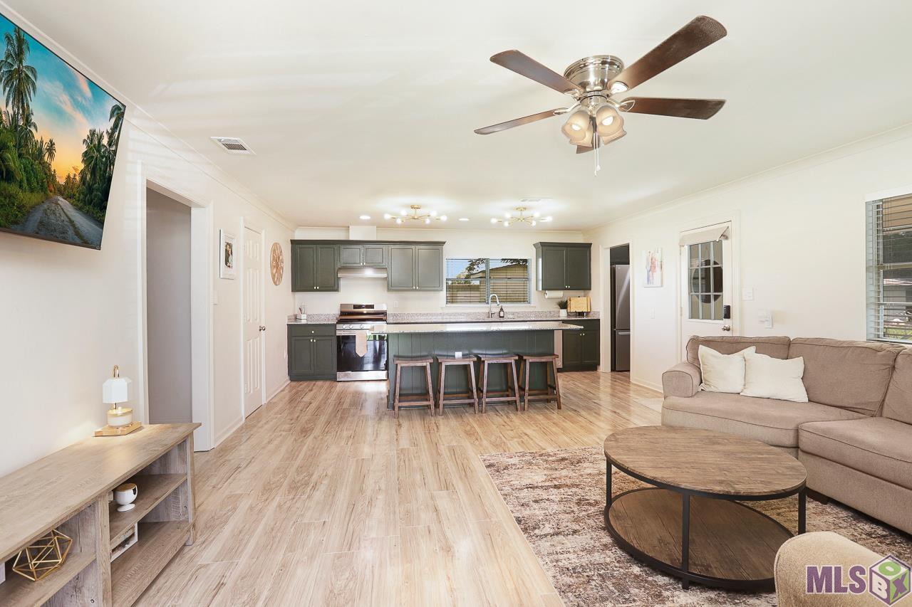 40490 Barden Road Gonzales, LA 70737 - Photo 3 of 18 Gallery Image 3