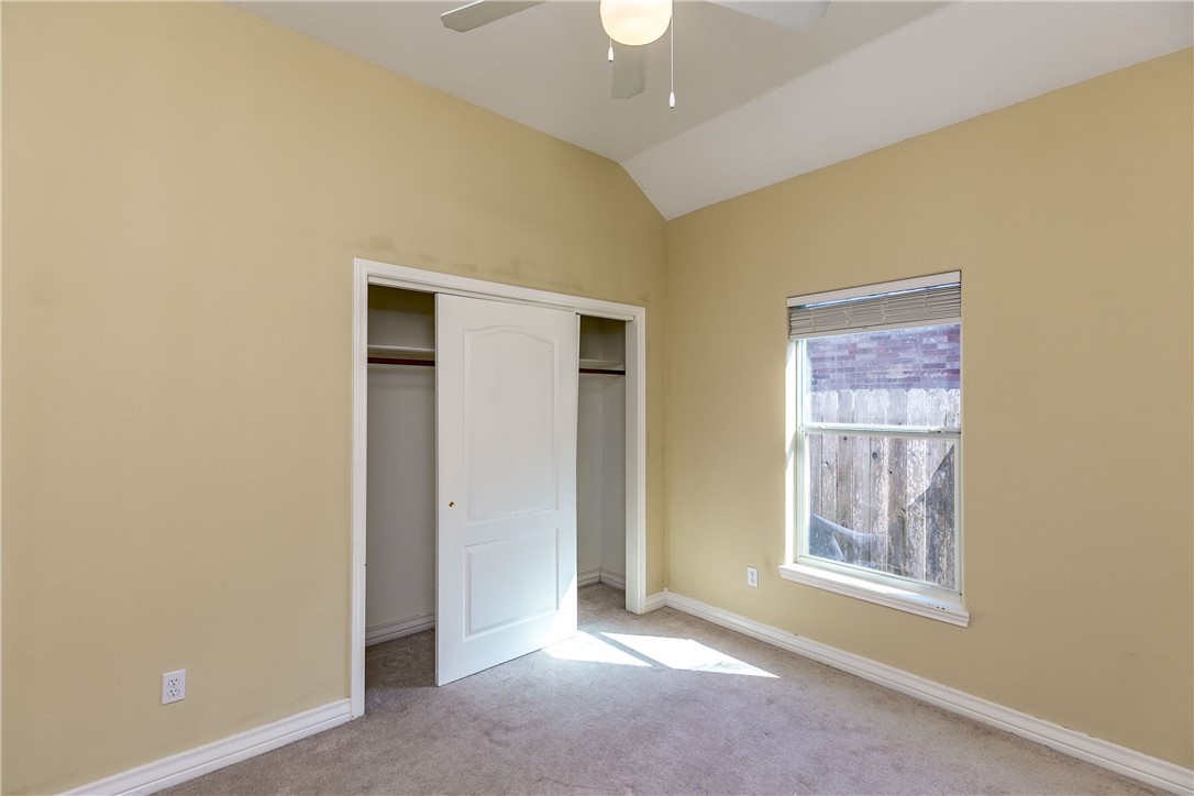8209 Tango Circle Corpus Christi, TX 78414 - Photo 11 of 28 an empty room with windows and closet