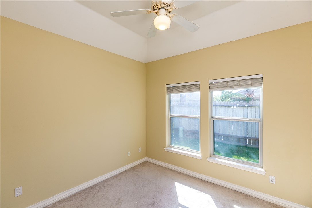 8209 Tango Circle Corpus Christi, TX 78414 - Photo 14 of 28 an empty room with a window