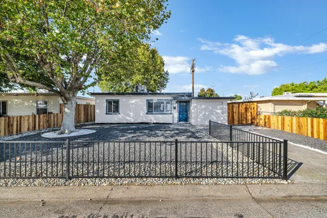 $385,000 | 2155 Whippoorwill Lane, Sacramento, CA 95821