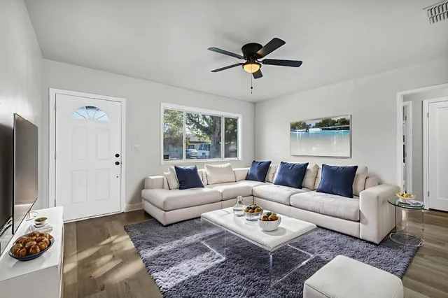 $385,000 | 2155 Whippoorwill Lane, Sacramento, CA 95821